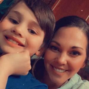 Meet your Posher, April